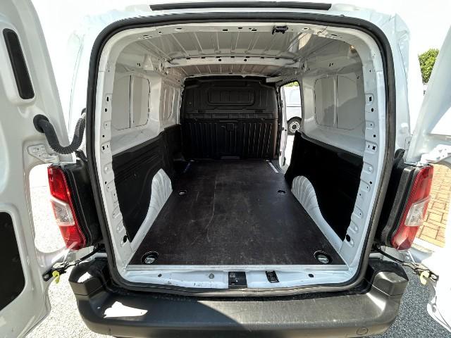 Opel COMBO L2 130