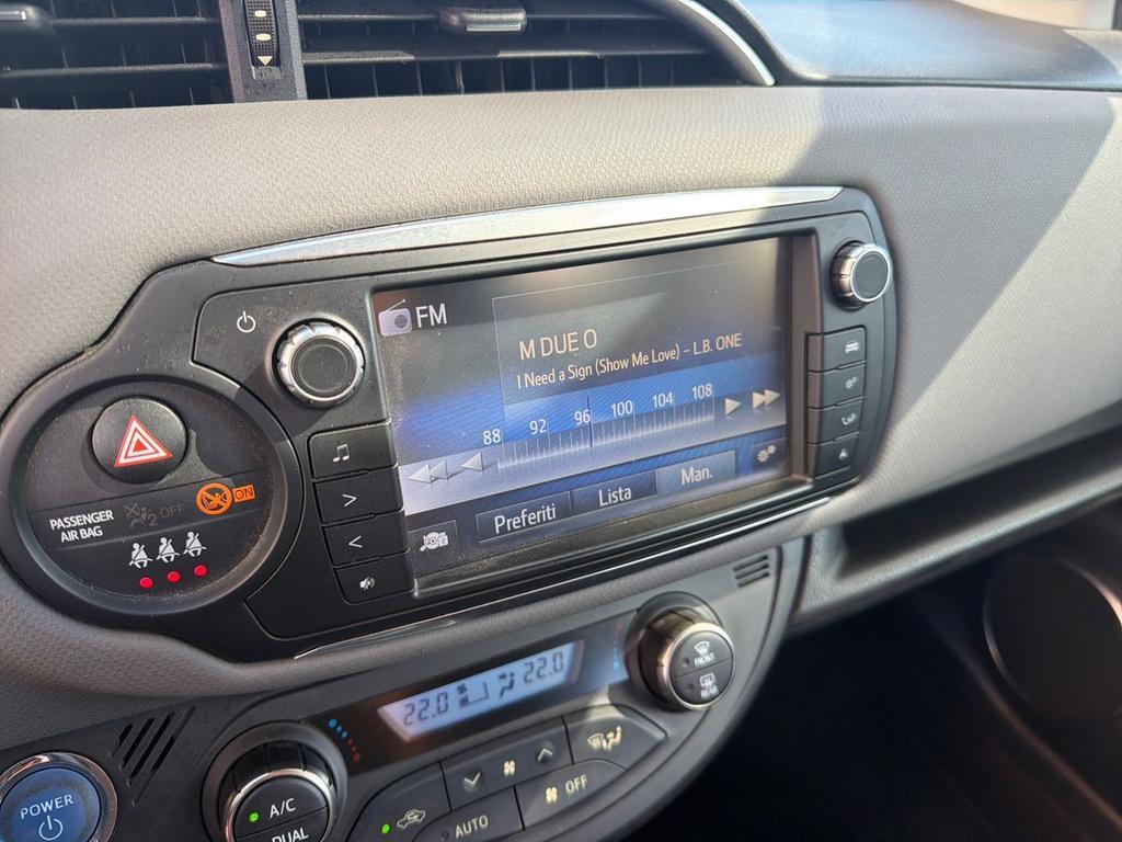 Toyota Yaris 1.5 hybrid Active 5p