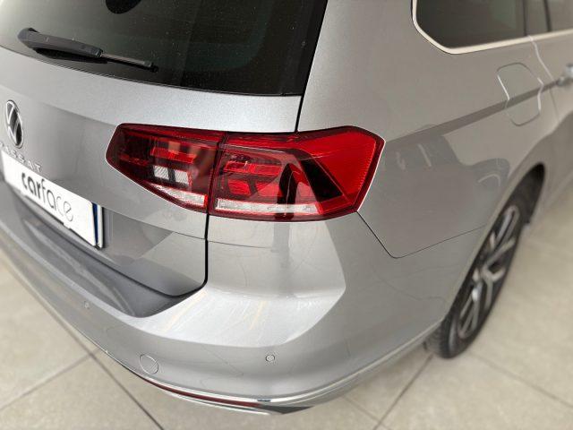 VOLKSWAGEN Passat Variant 2.0 TDI SCR EVO DSG ELEGANCE