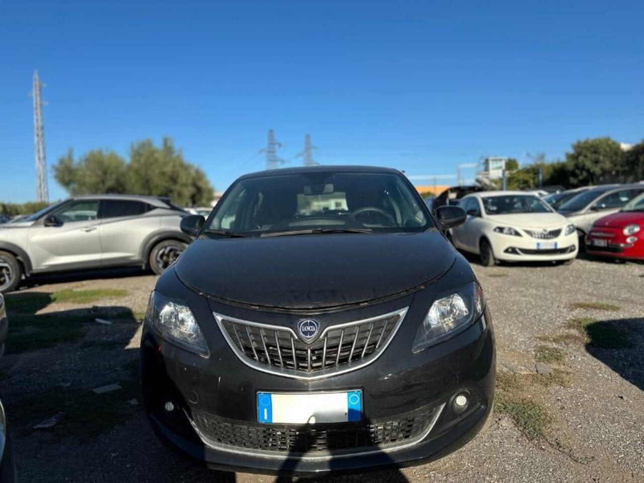 LANCIA Ypsilon III 2021 - Ypsilon 1.0 firefly hybrid Gold s&s 70cv 5p.ti