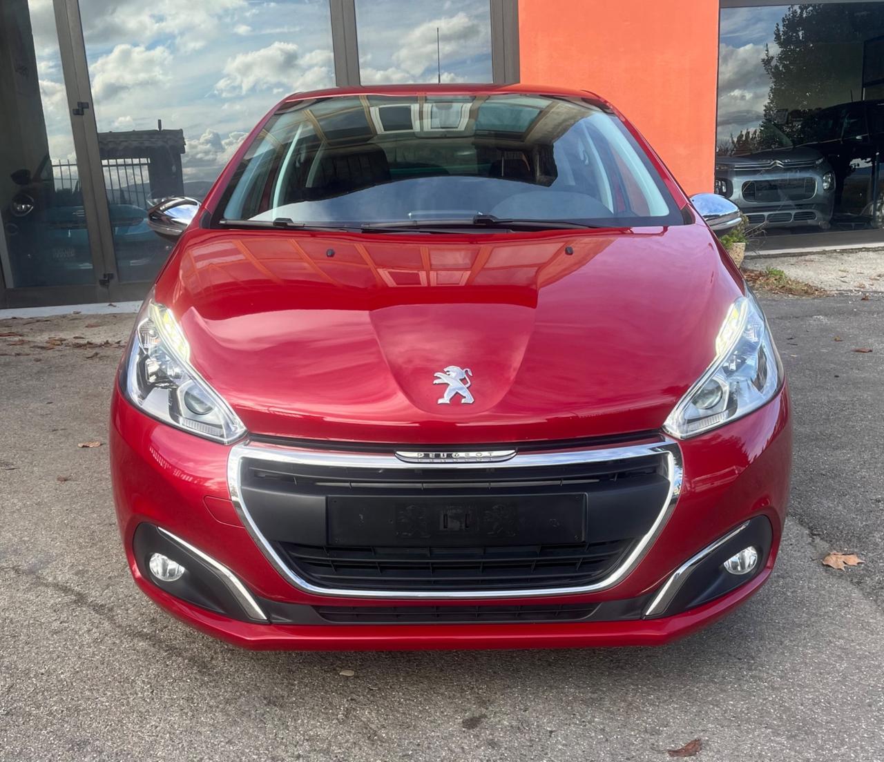 Peugeot 208 PureTech 82 5 porte Style-Km 85500-