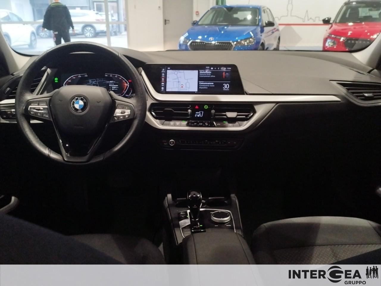 BMW 118d Business Advantage auto