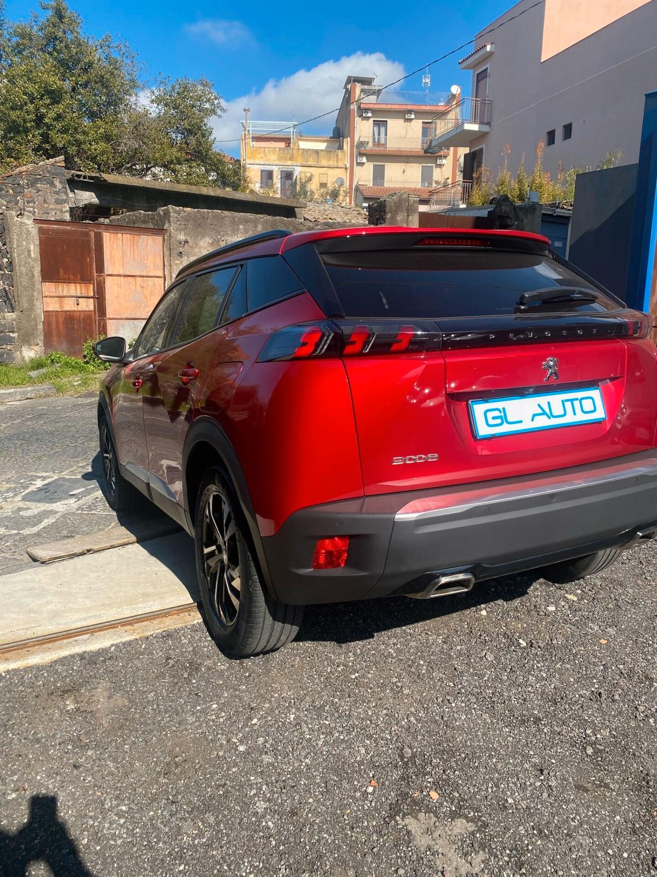 Peugeot 2008 PureTech 130 S&S Allure Navi Pack