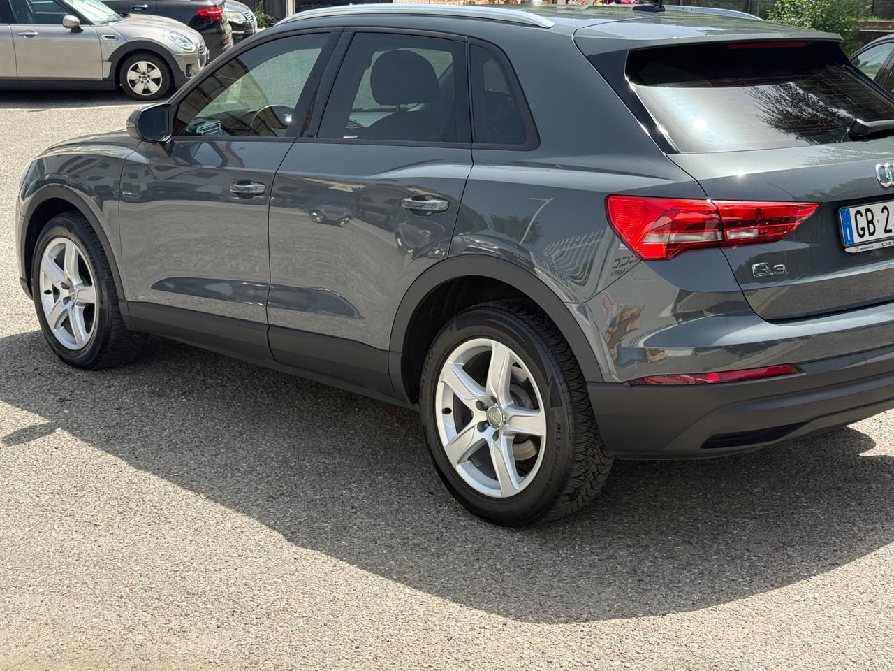 Audi Q3 35 TDI S tronic Business Advanced