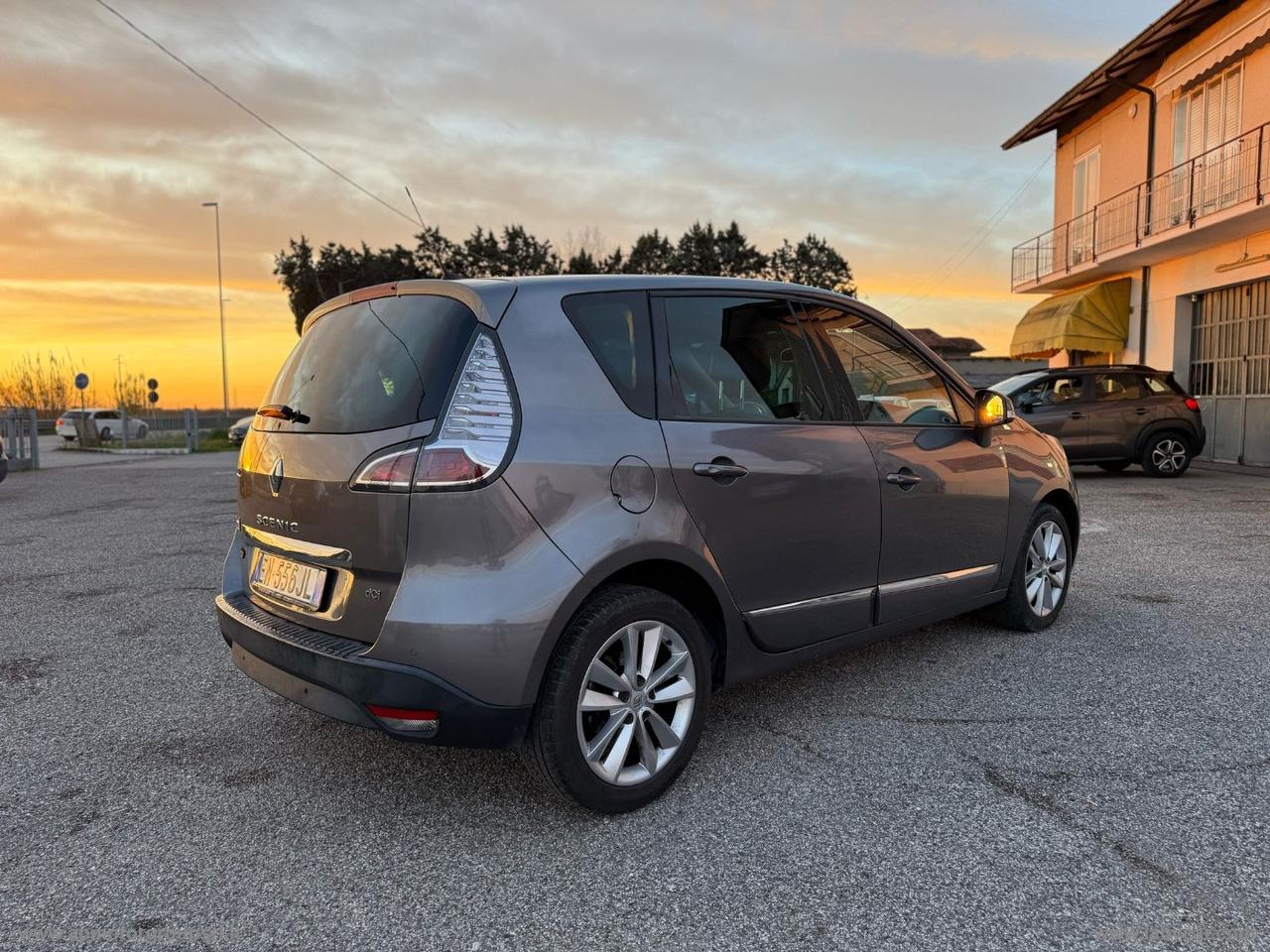 RENAULT Scénic 1.5 dCi 110 CV S&S Live