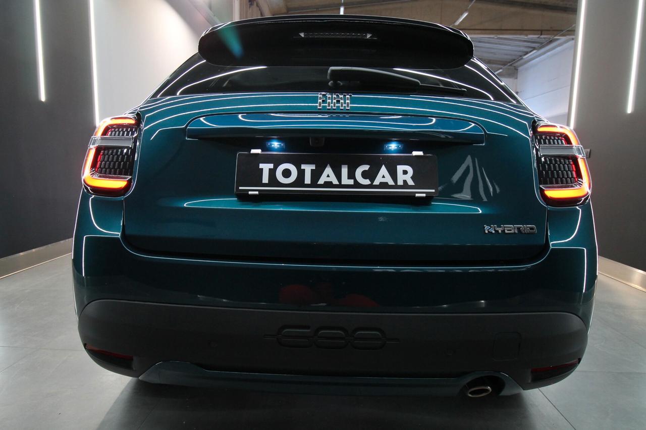 FIAT 600 1.2 HYBRID LA PRIMA 110 CV