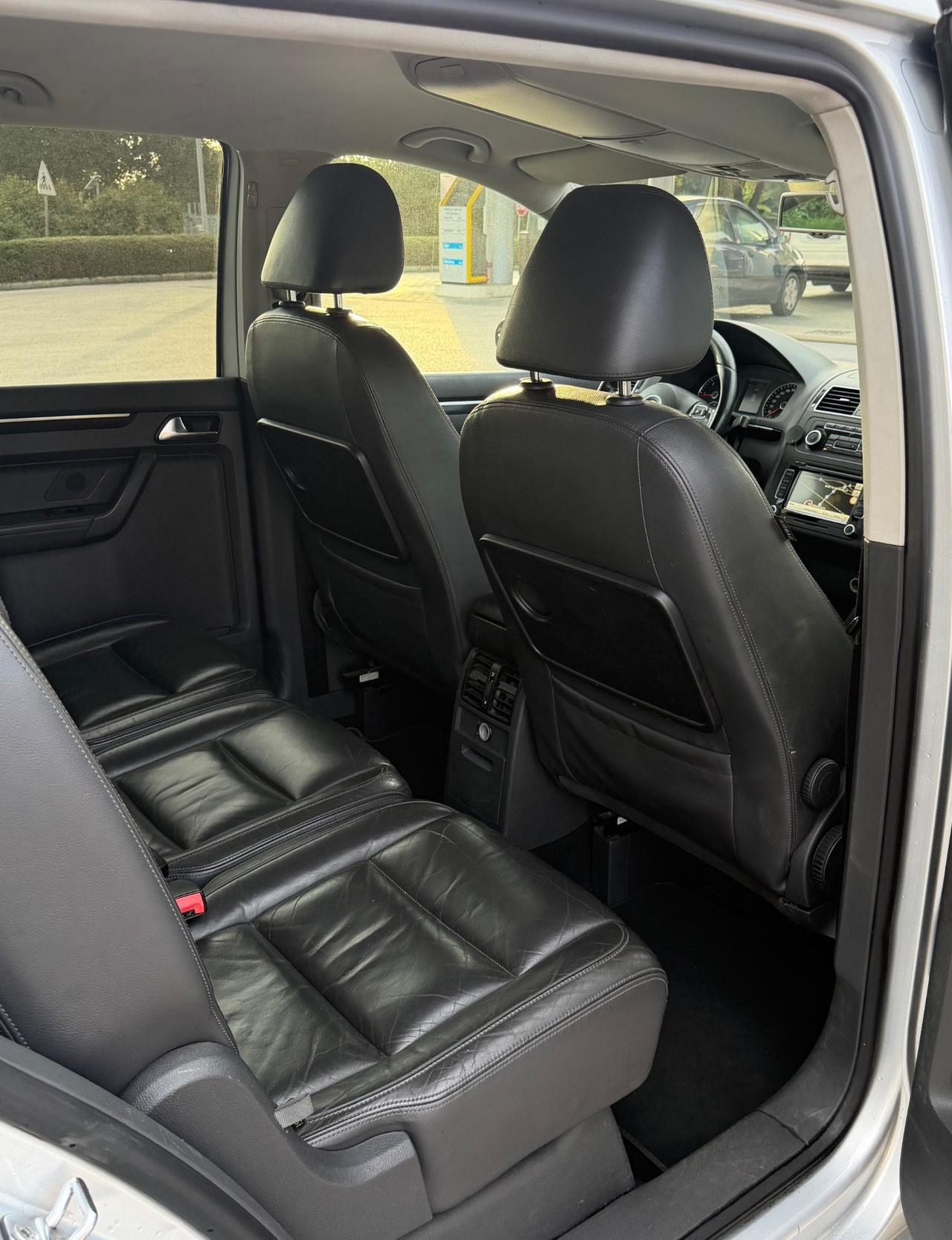 Volkswagen Touran 2.0 TDI 140 CV DSG Highline