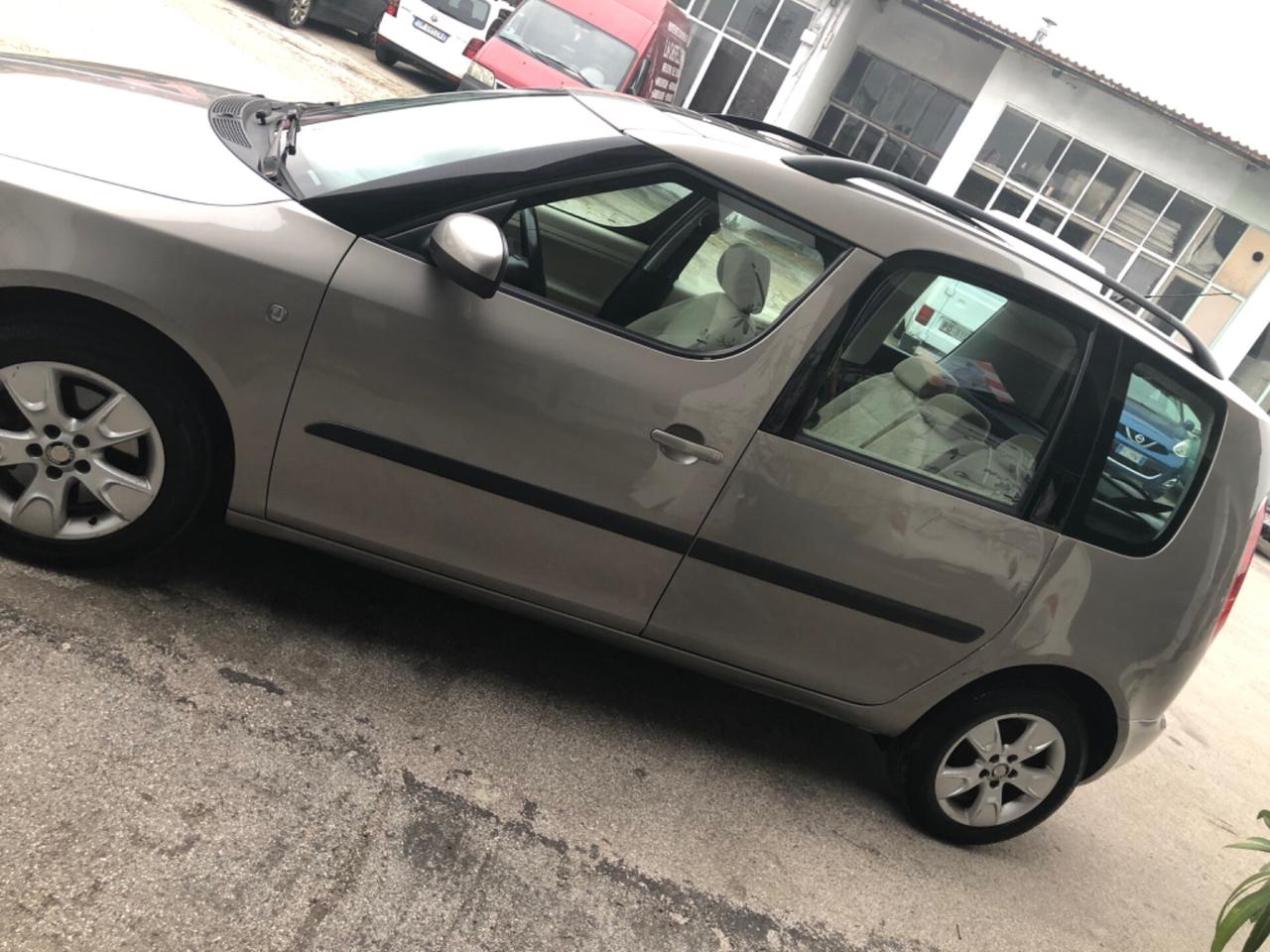 Skoda Roomster 1.4 TDI 80CV Style