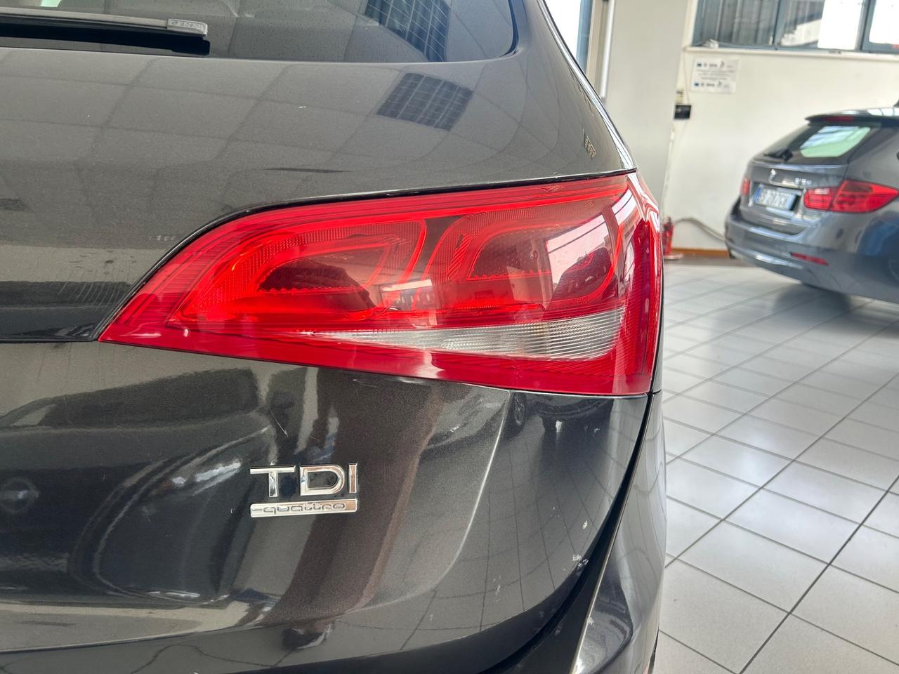 Audi Q5 2.0 TDI quattro NO GARANZIA 2010