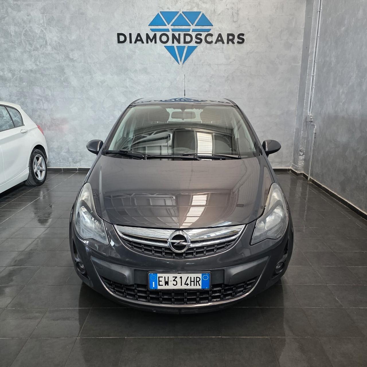 Opel Corsa 1.2 5 porte NEOPATENTATI+PELLE