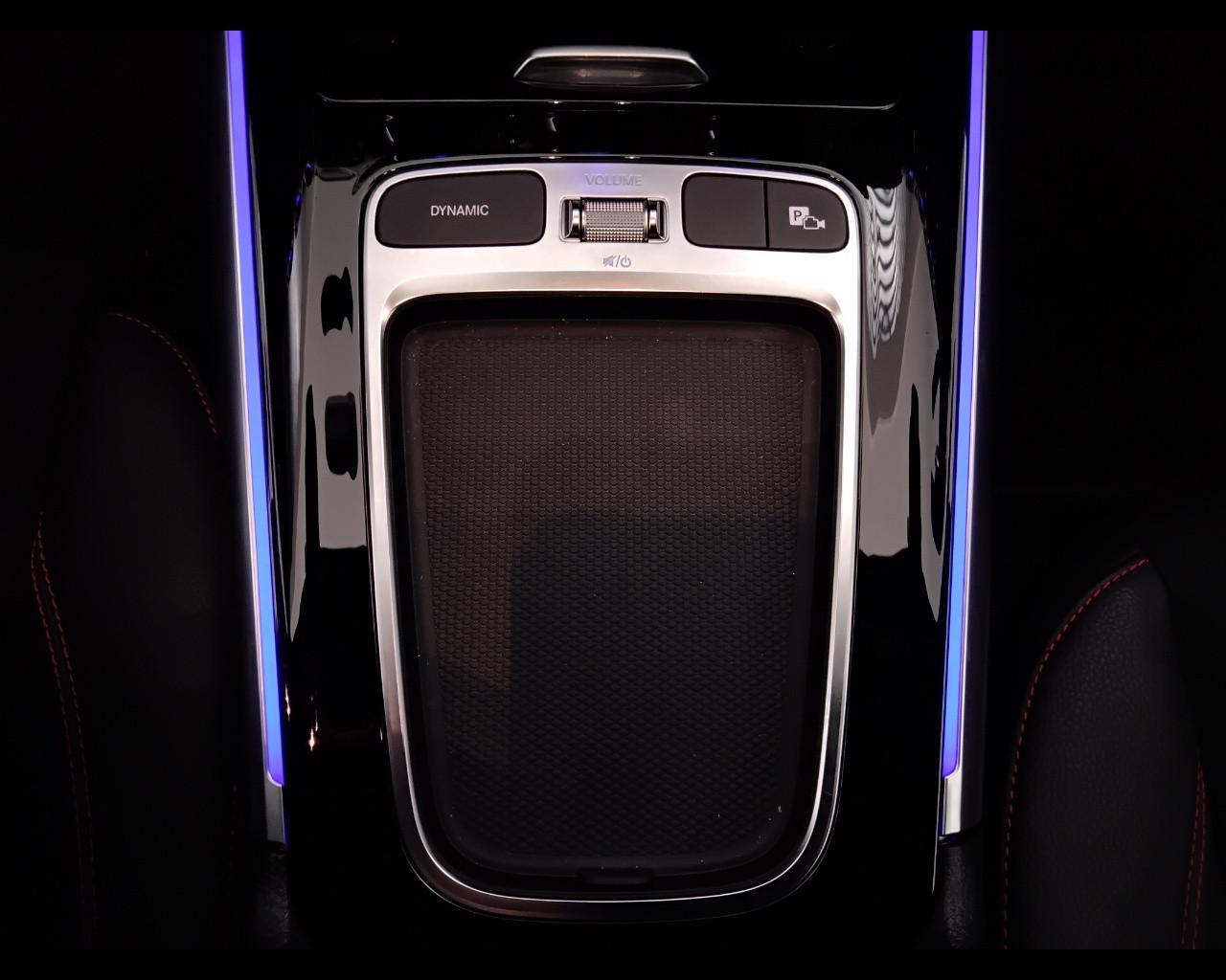 Mercedes-Benz GLA-H247 2023 - GLA 180 d AMG Line Advanced Plus auto