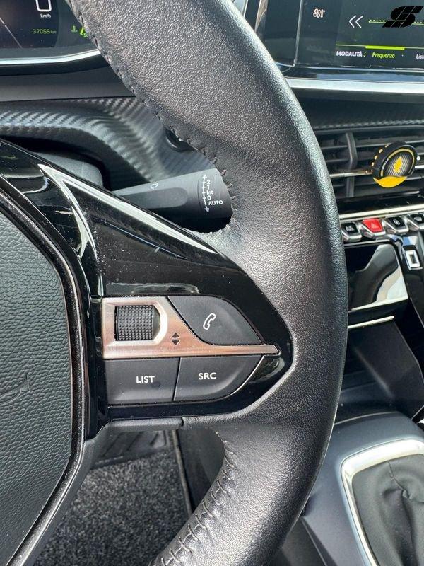 Peugeot 2008 PureTech 100 S&S Allure