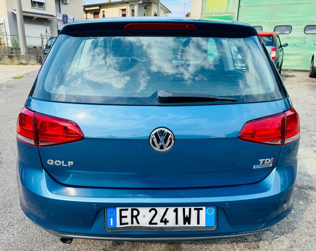 Volkswagen Golf 1.6 TDI 3p. Highline BlueMotion Technology