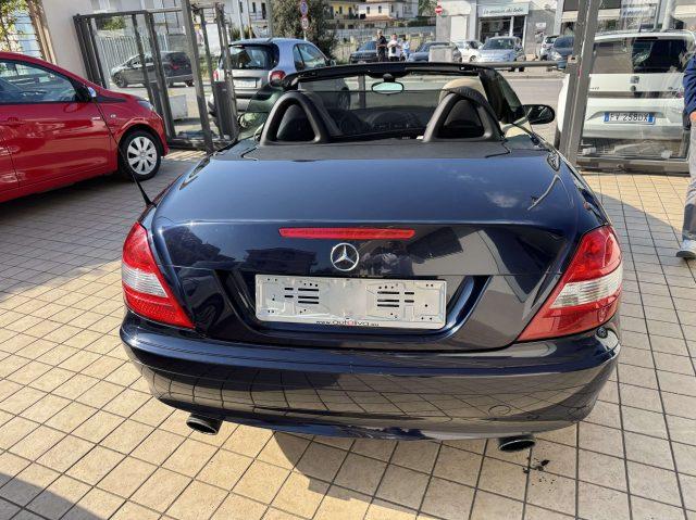 MERCEDES-BENZ SLK 200