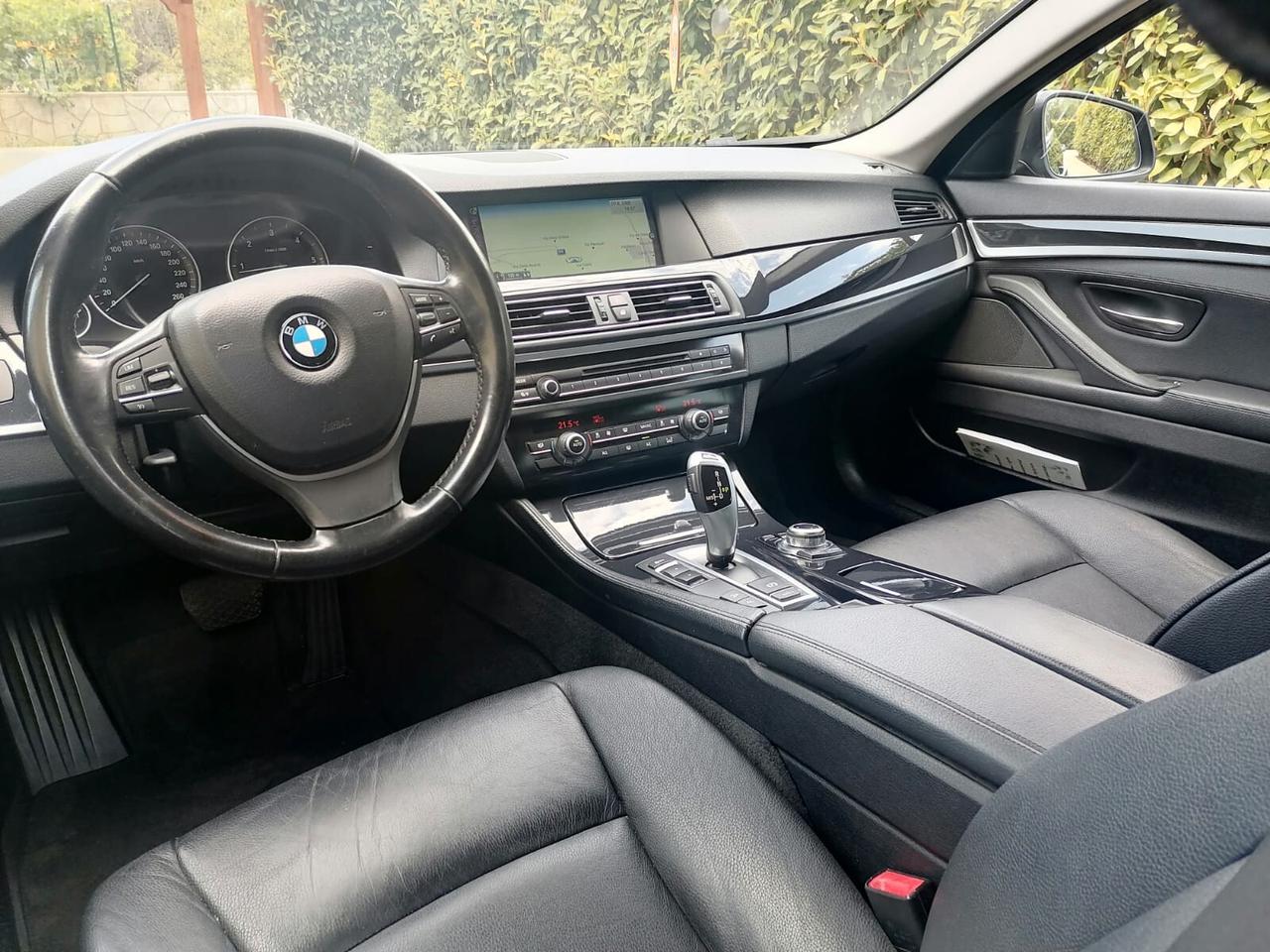 Bmw 525d Touring - xDrive - Luxury