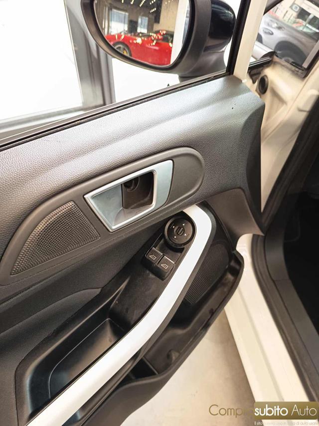 FORD Fiesta 1.5 TDCi 75CV 5 porte Business