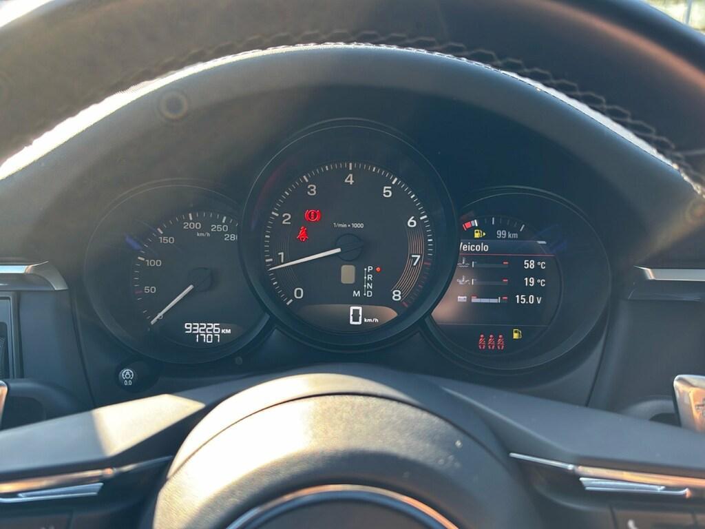 Porsche Macan 2.0 PDK