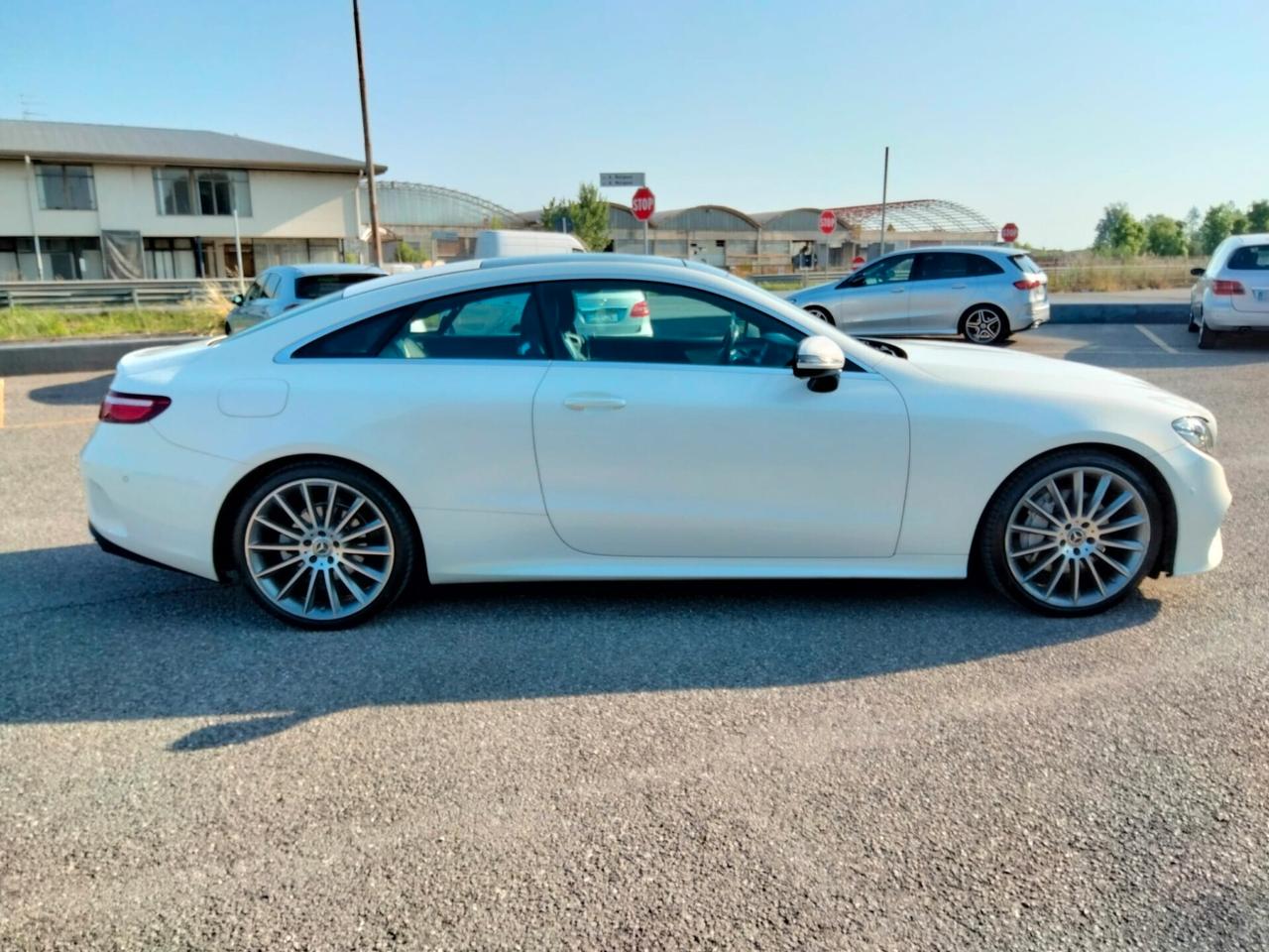 Mercedes-benz E 220 d Coupé Premium