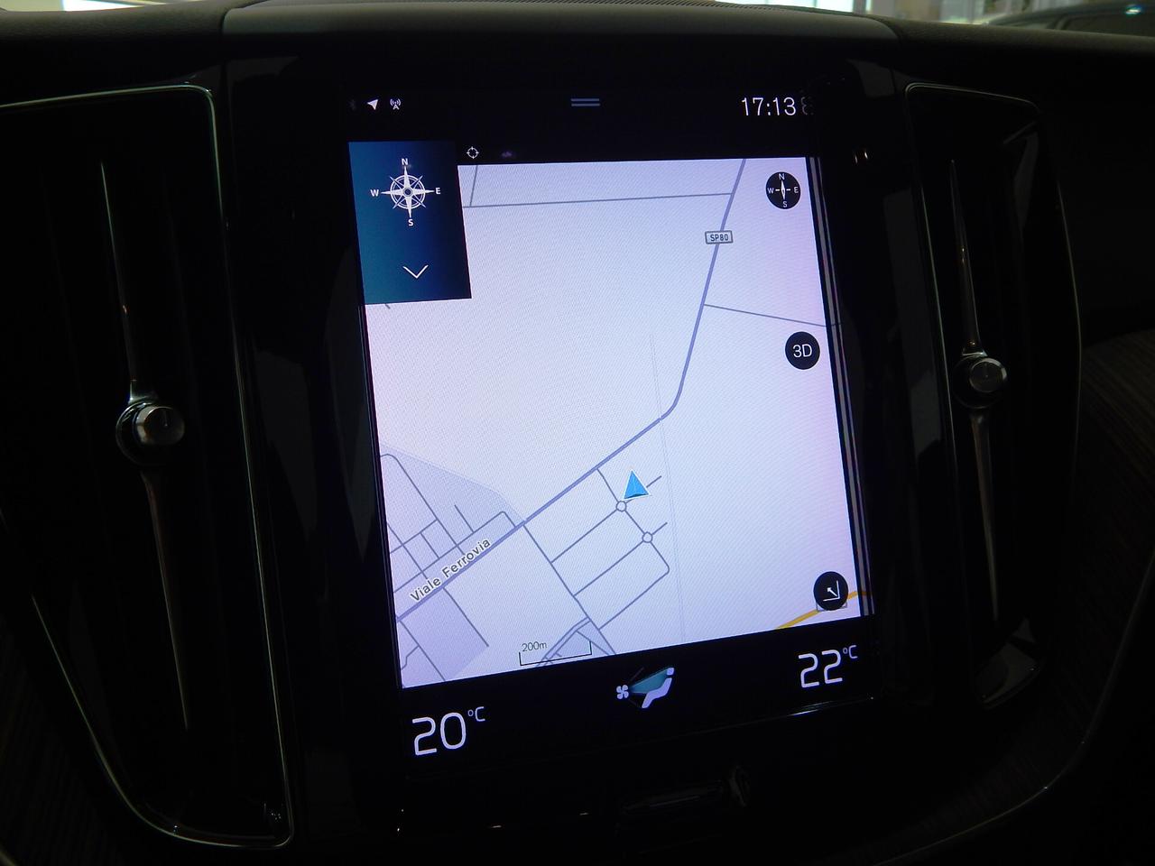 Volvo XC60 2.0 B4 Momentum Pro AWD Aut TETTO-NAVI-PELLE-KAMER