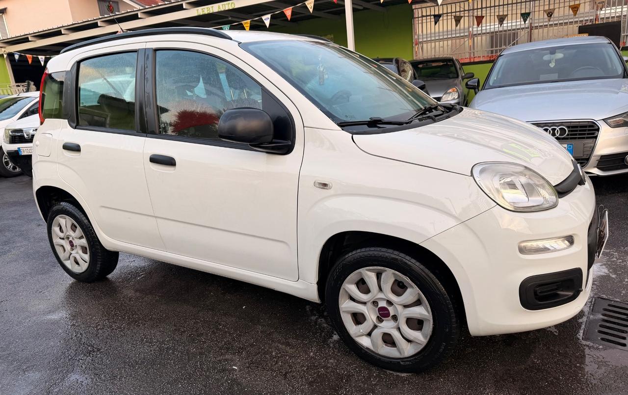Fiat Panda 0.9 TwinAir Turbo Natural Power Lounge