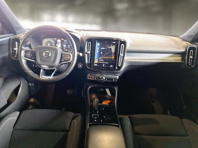 VOLVO XC40 T4 PLUG-IN HYBRID AUTO RECHARGE R-DESIGN 5 PORTE SUV