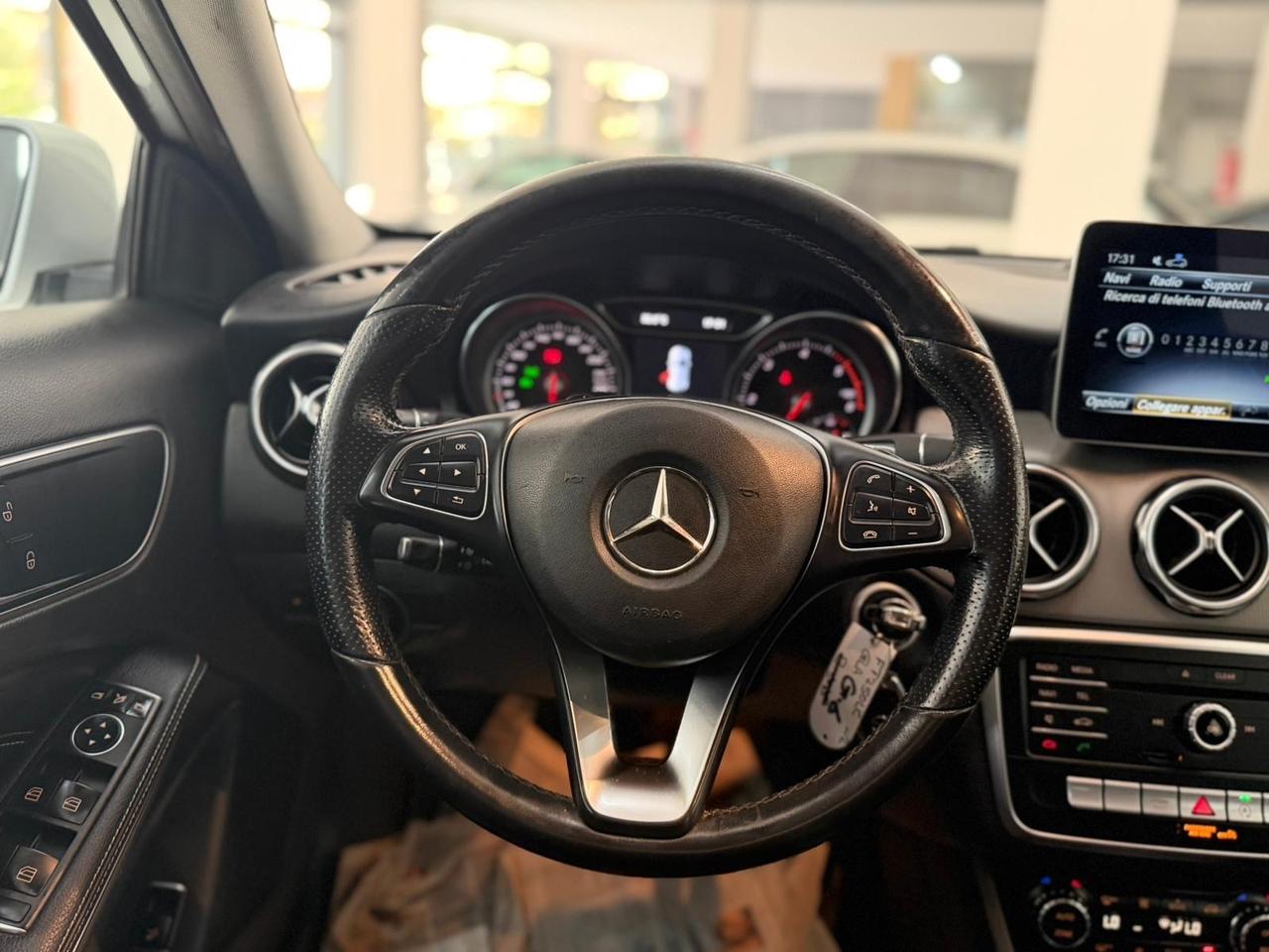 Mercedes-benz GLA 200 d Automatic Sport