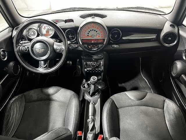 MINI Mini Mini 1.6 16V Cooper D Cabrio