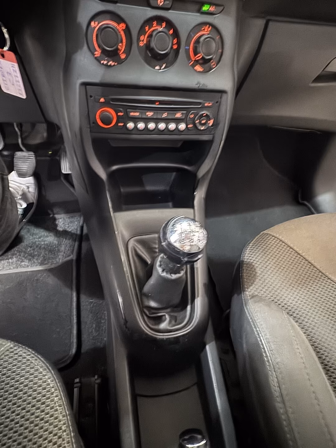 Citroen C3 EXCLUSIVE 1.2 cc. 82 cv.