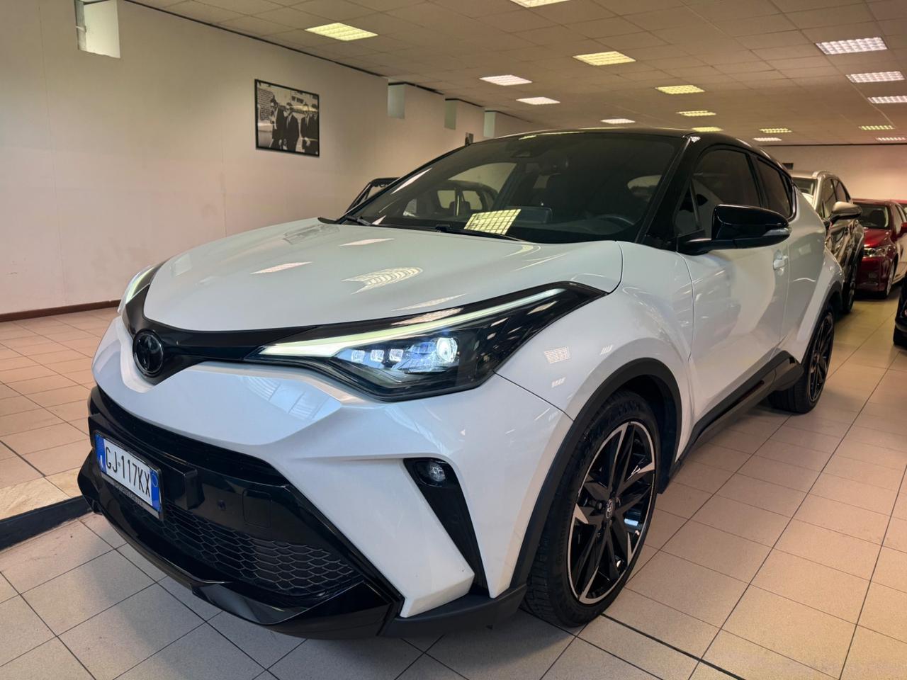 Toyota C-HR 2.0 Hybrid E-CVT GR Sport Black Edition