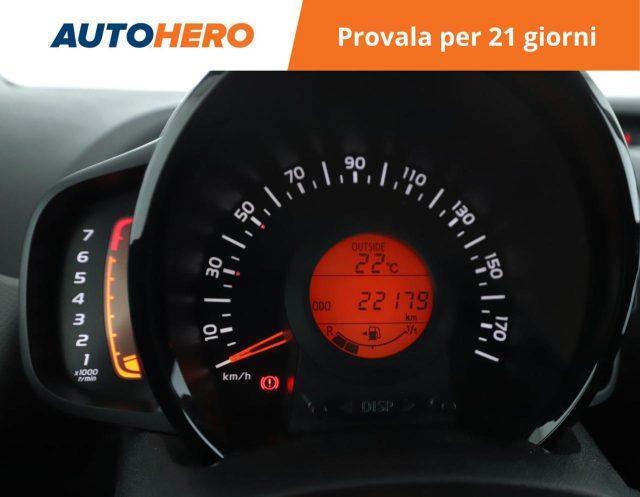 PEUGEOT 108 VTi 72 5 porte Allure