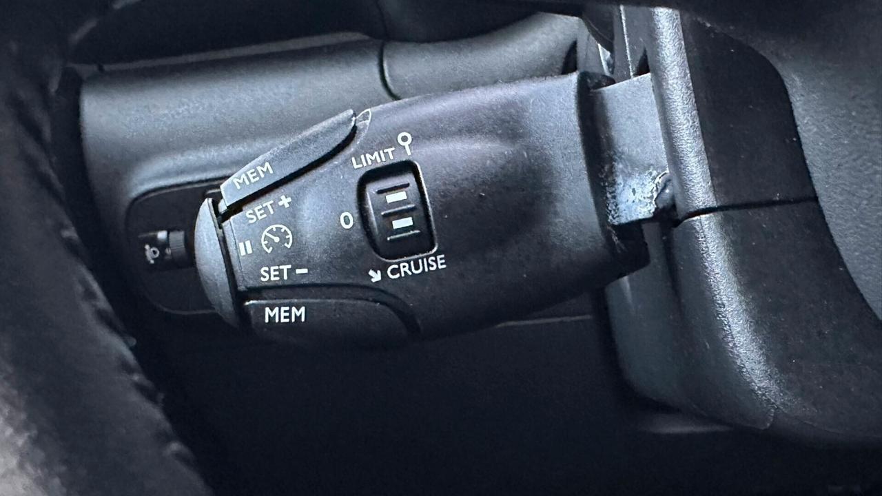 Citroen C3 BlueHDi 75 S&S Shine 2018 NEOP leggi testo