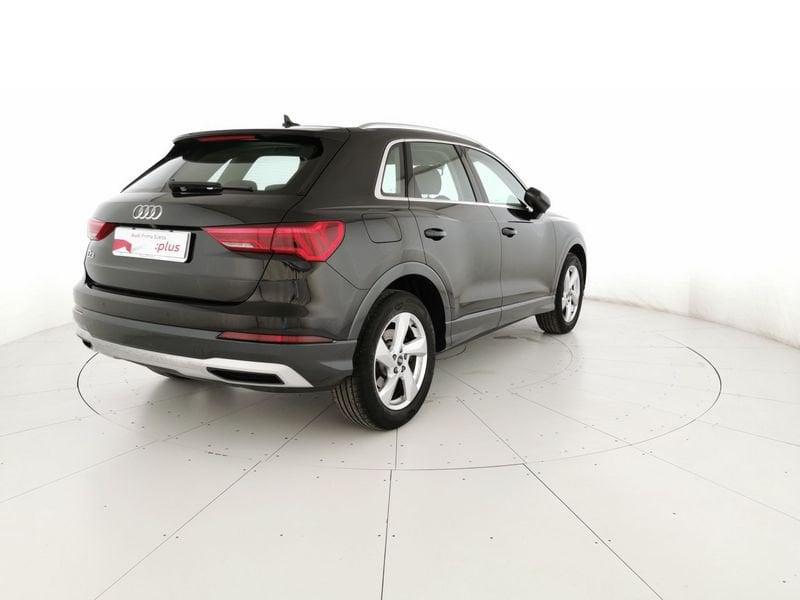 Audi Q3 40 2.0 tdi Business Advanced quattro 200cv s-tronic