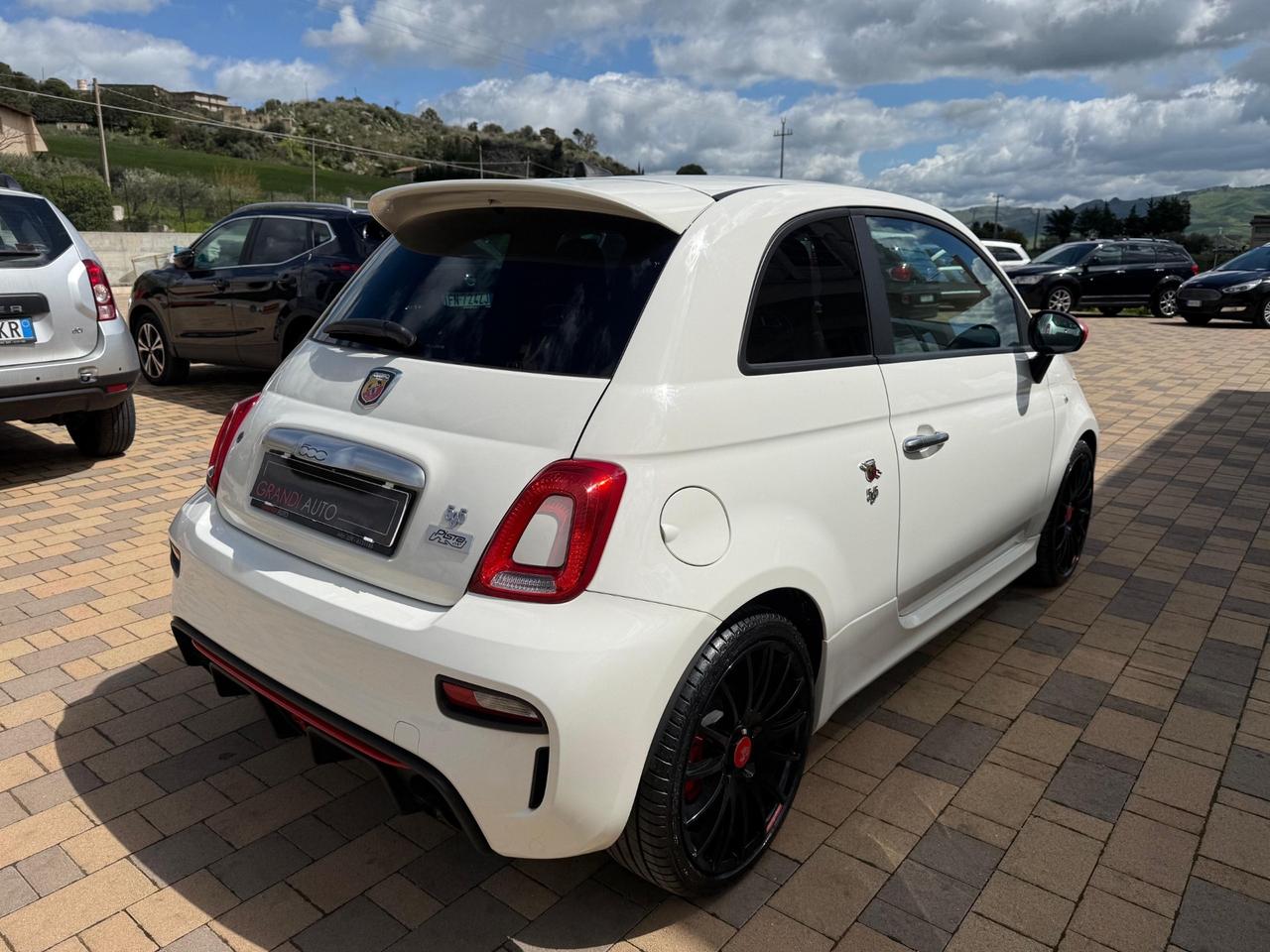 Abarth 595 1.4 Turbo T-Jet 160 CV Pista