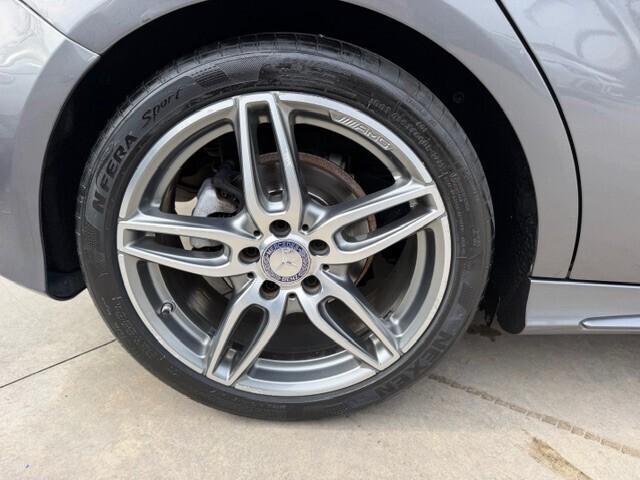 Mercedes-benz A 180 d AMG Automatic Premium