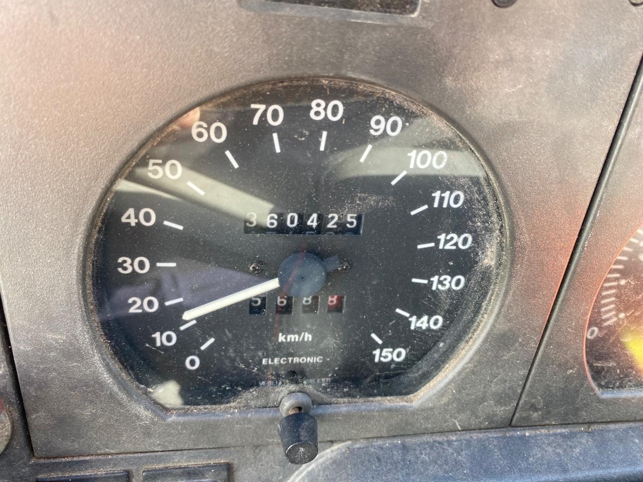 Iveco Daily 35-12 Ribaltabile Trilaterale 3 Posti