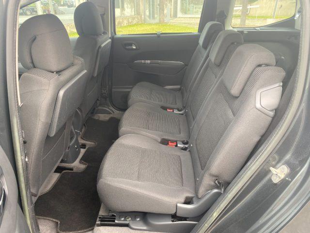 PEUGEOT 5008 1.6 HDi 115CV Business 7 posti