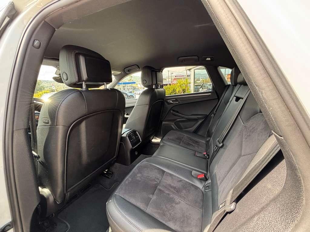 Porsche Macan 2.0 2018 / KM 80.000 IVA ESPOSTA Tua a solo 399 Euro al mese