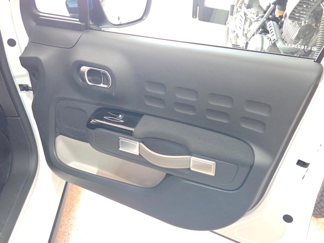Citroen C3 PureTech 83 S&S Shine