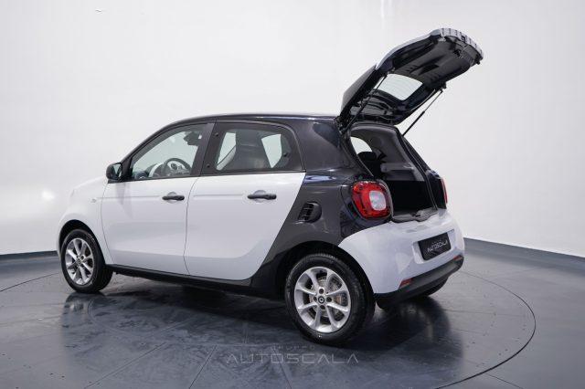 SMART ForFour 1.0 70cv Business