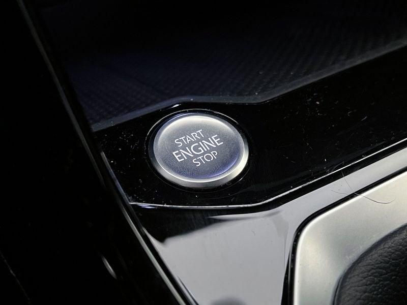 Volkswagen T-Roc T-Roc 1.5 TSI ACT DSG R-Line