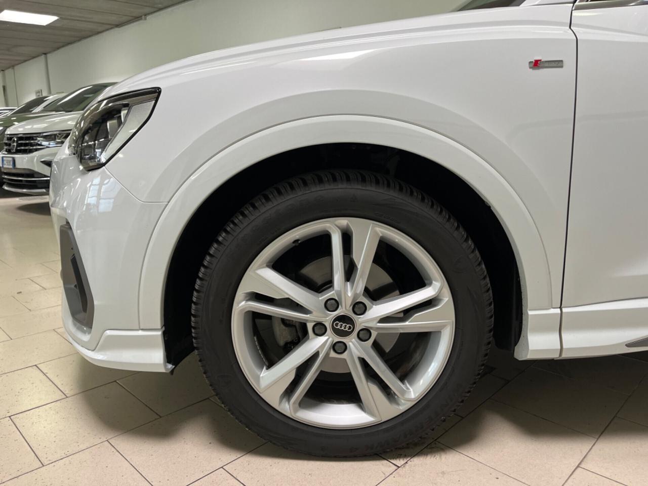 Audi Q3 35 TDI S tronic S line edition 2022