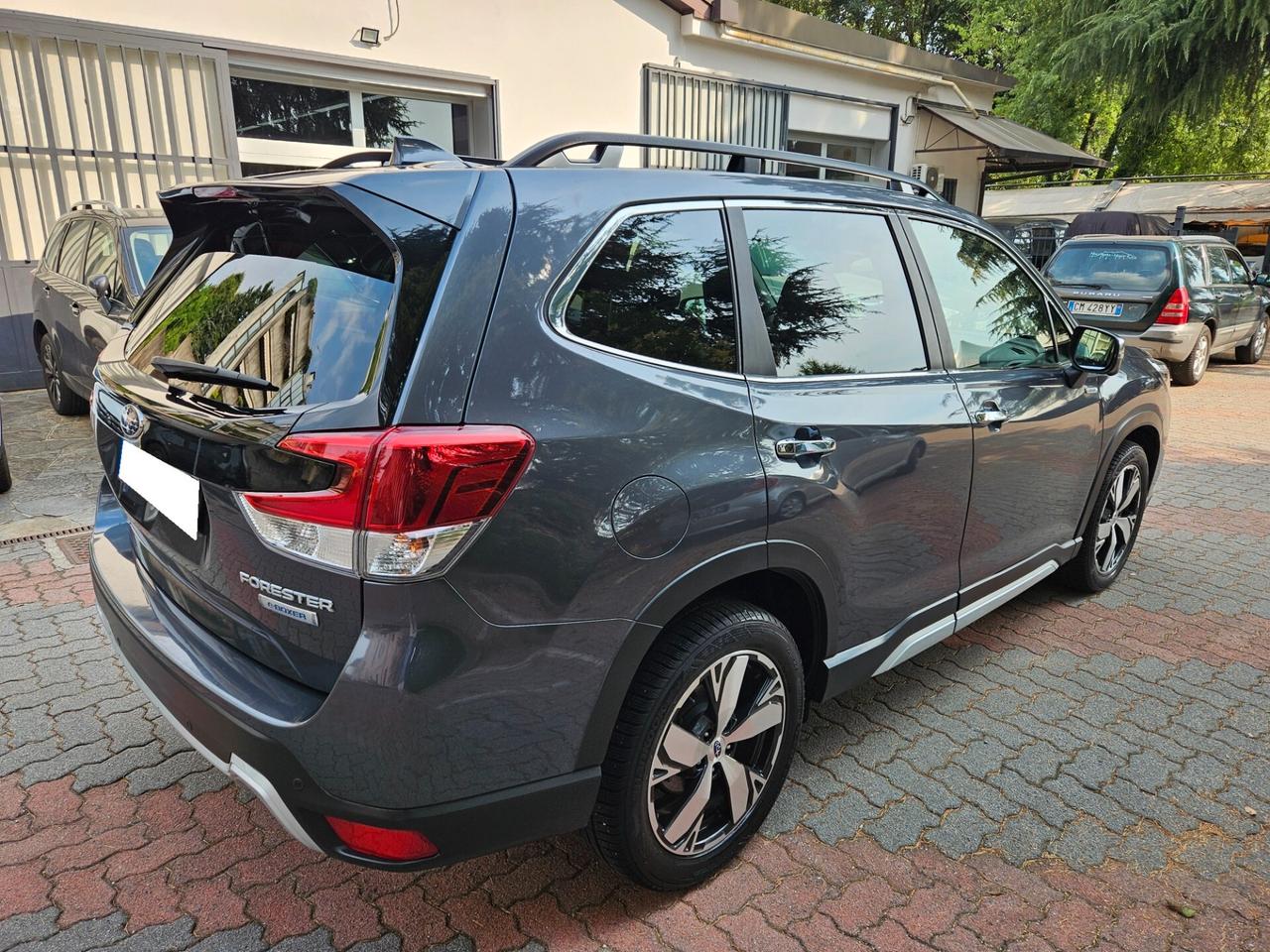 Subaru Forester 2.0 e-Boxer MHEV CVT Lineartronic Premium