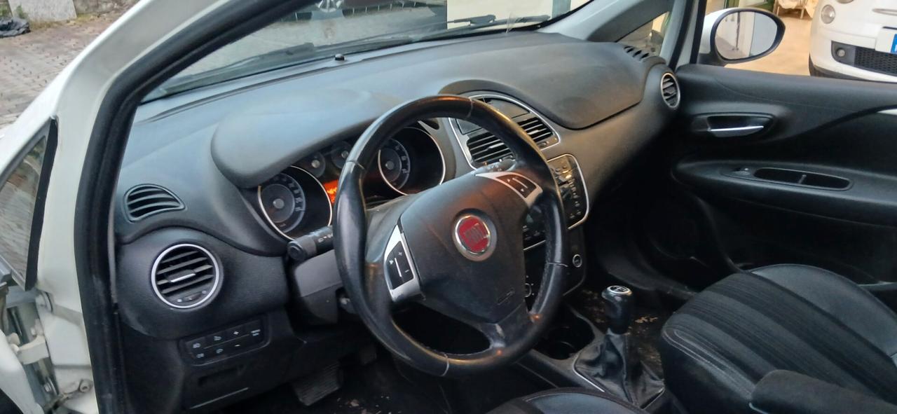 Fiat Punto Evo 1.3 Mj automatica neopatentati