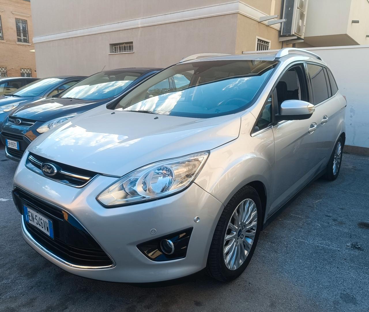 Ford C-Max 7 posti 1.6 TDCi Titanium