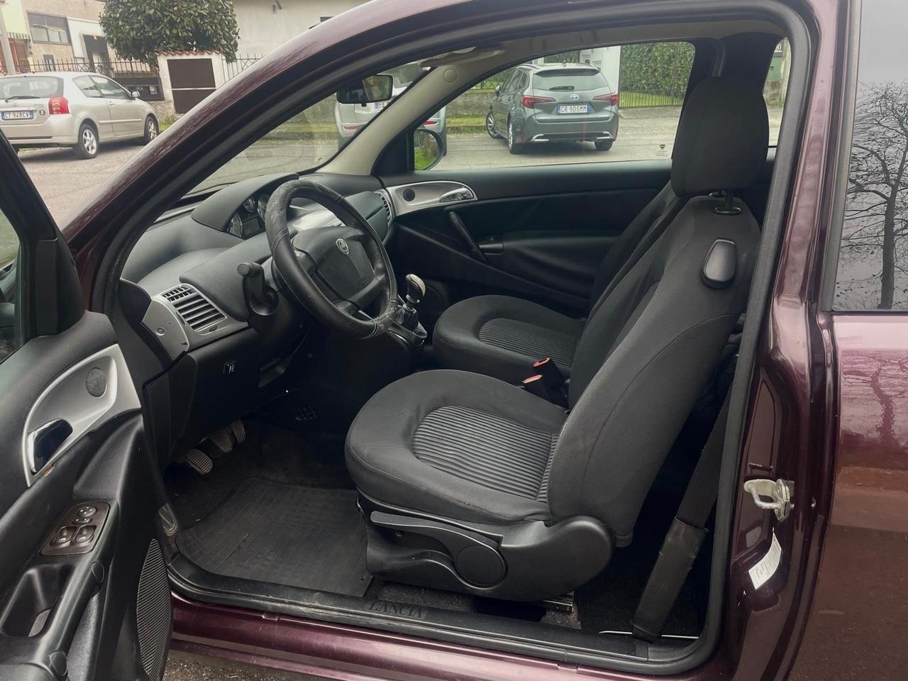 Lancia Ypsilon 1.4 Oro Ecochic GPL per Neopatentati