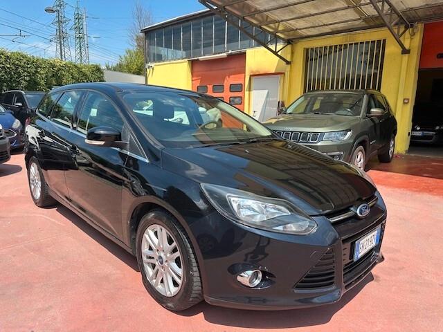 Ford Focus 2.0 TDCi 115 CV Powershift SW Titanium