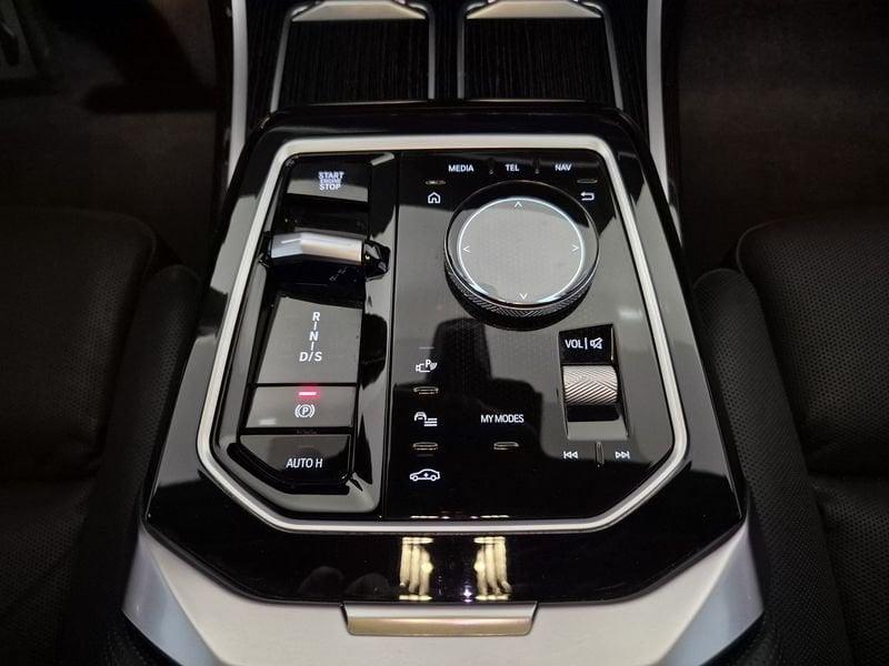 BMW Serie 7 G70 740d mhev xdrive MSport auto