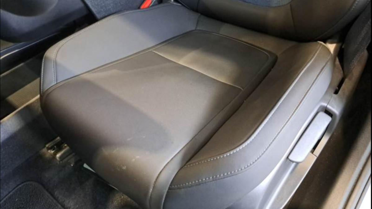 VOLVO Ex30 Single Motor Extended Range Rwd Plus