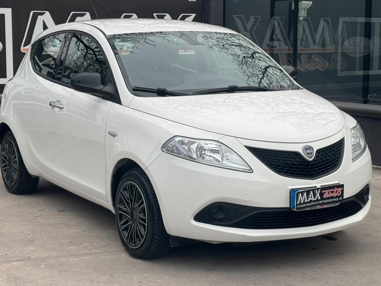 Lancia Ypsilon 1.2 69 CV 5 porte GPL Ecochic Gold