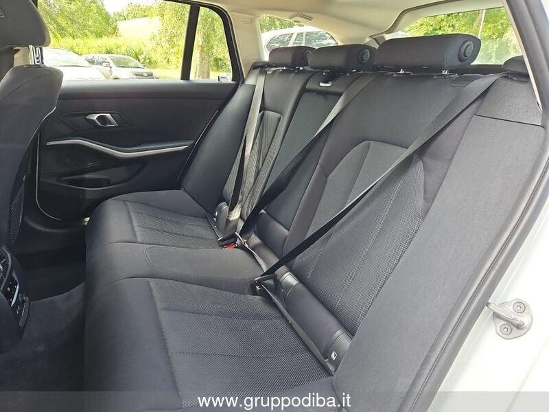 BMW Serie 3 G21 2019 Touring Diese 320d Touring mhev 48V Business Advantage auto